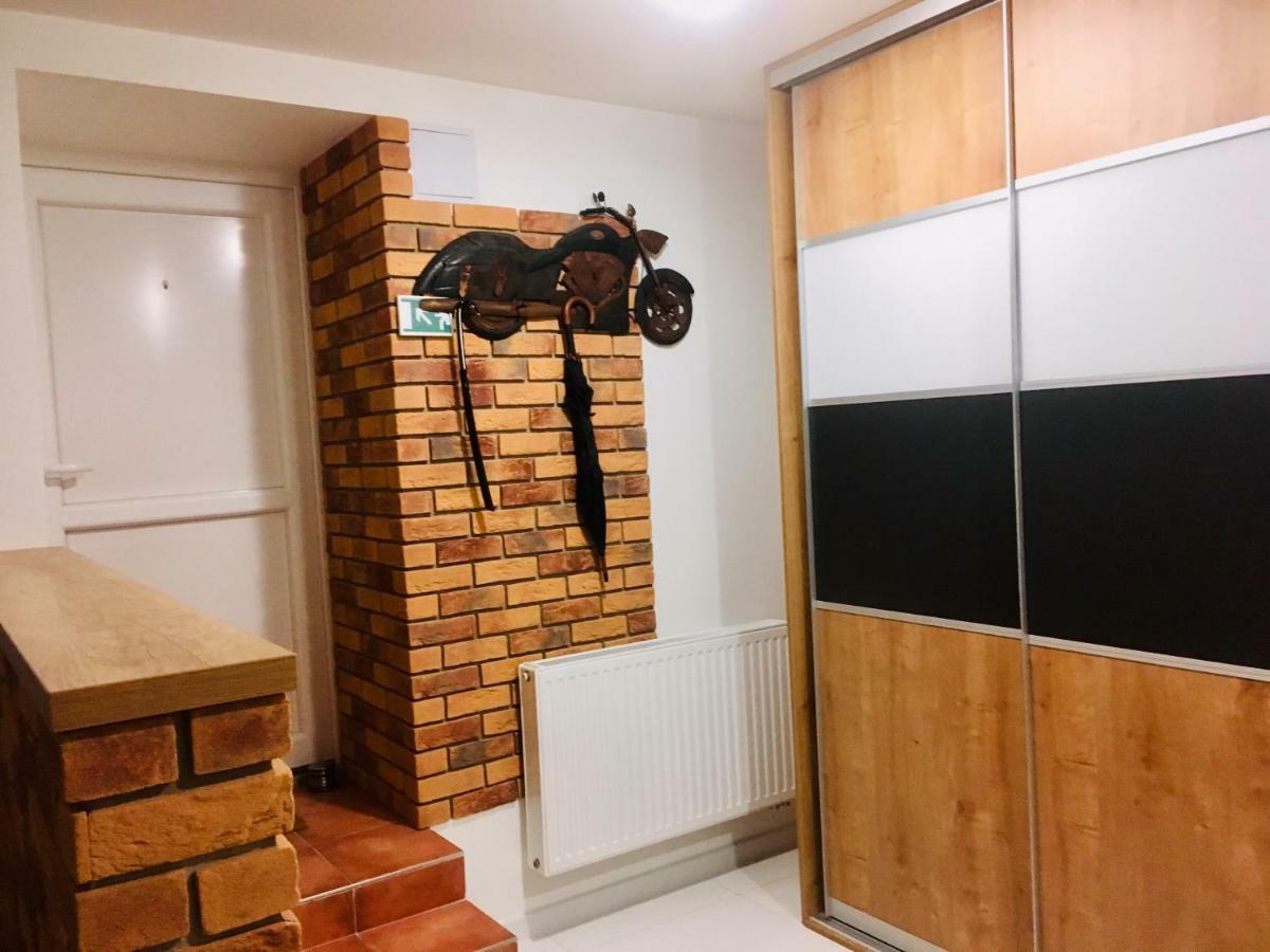 Underground Apartment Bratislava-Nivy Extérieur photo
